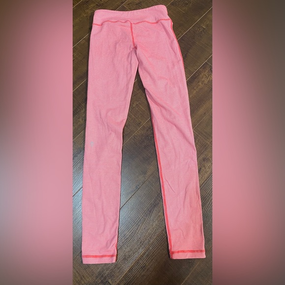 Ivivva size 10 leggings - Picture 3 of 5